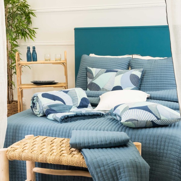 Plaid Courte Pointe Ritz